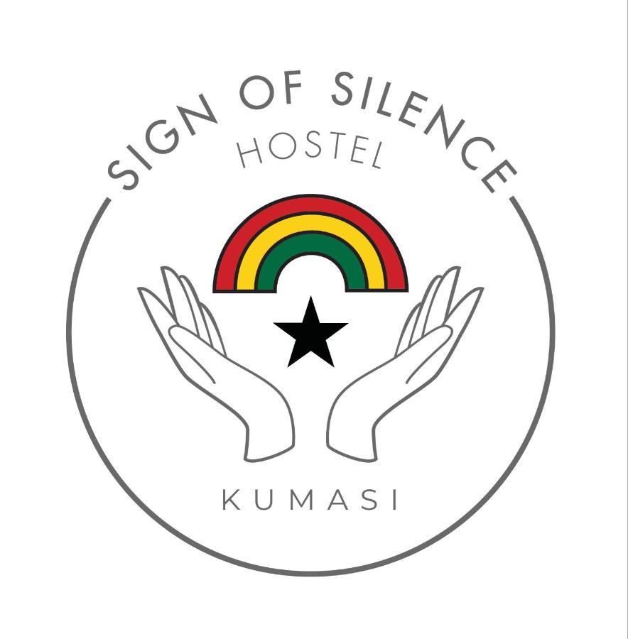 Sign Of Silence Hostel Kumasi Exterior foto